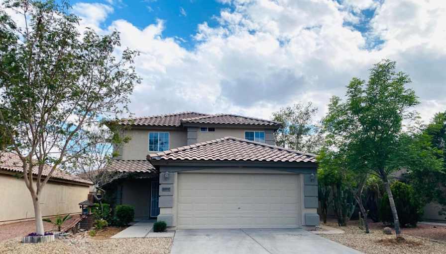 Private room to rent in share house El Mirage, Arizona 85335 Nice